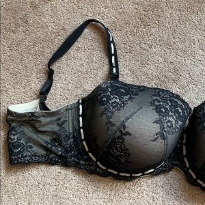 torrid Intimates & Sleepwear - Torrid Black Lace Bra Never Worn Size 44DDD torrid Intimates & Sleepwear - Torrid Black Lace Bra Never Worn Size 44DDD